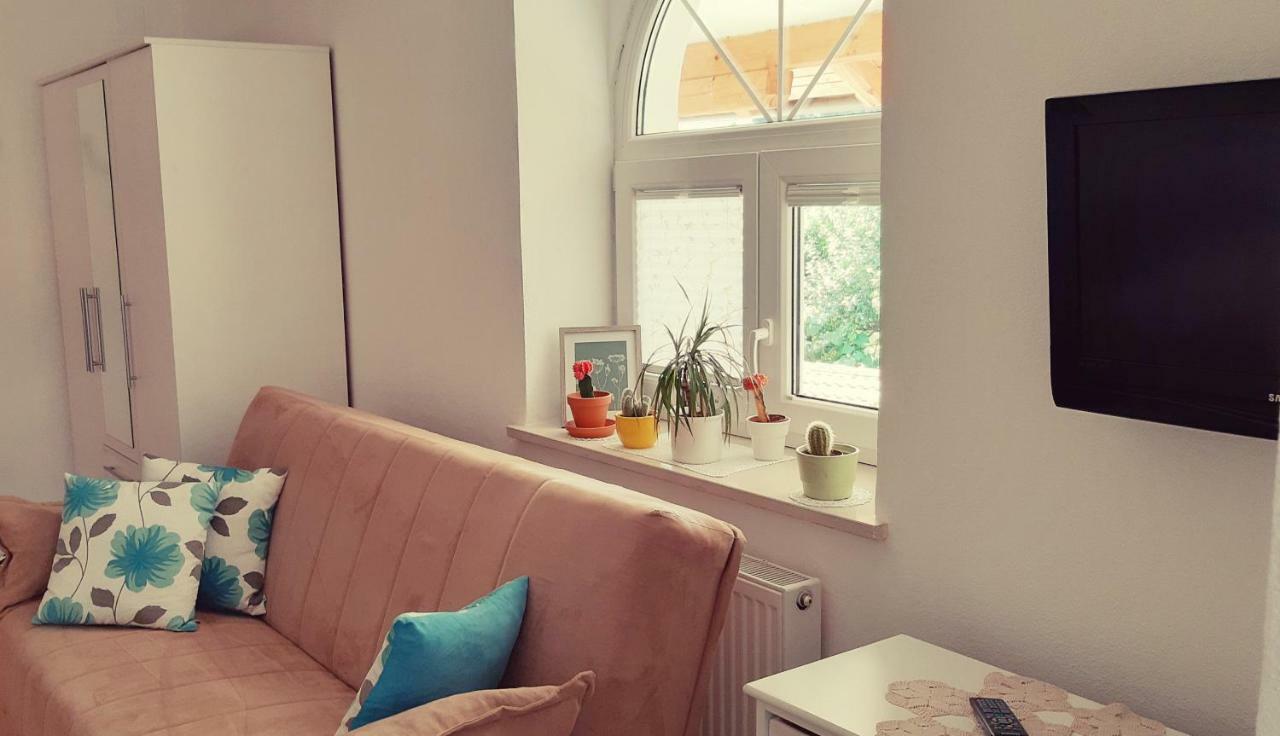 Prenocisca Angelin Hram, Tiny Apartments Markovec Eksteriør bilde
